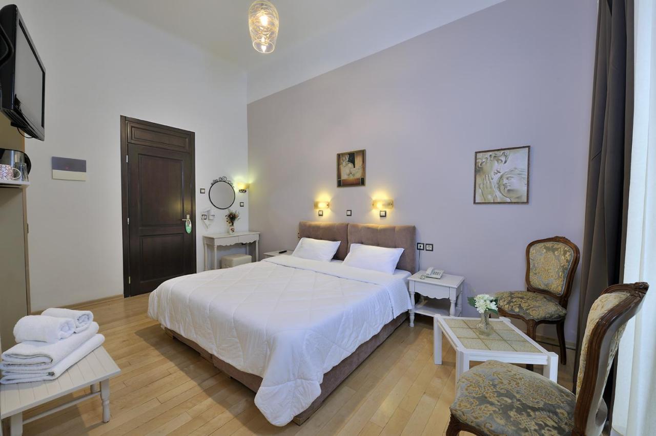 Dryades & Orion Hotel Athena Bagian luar foto