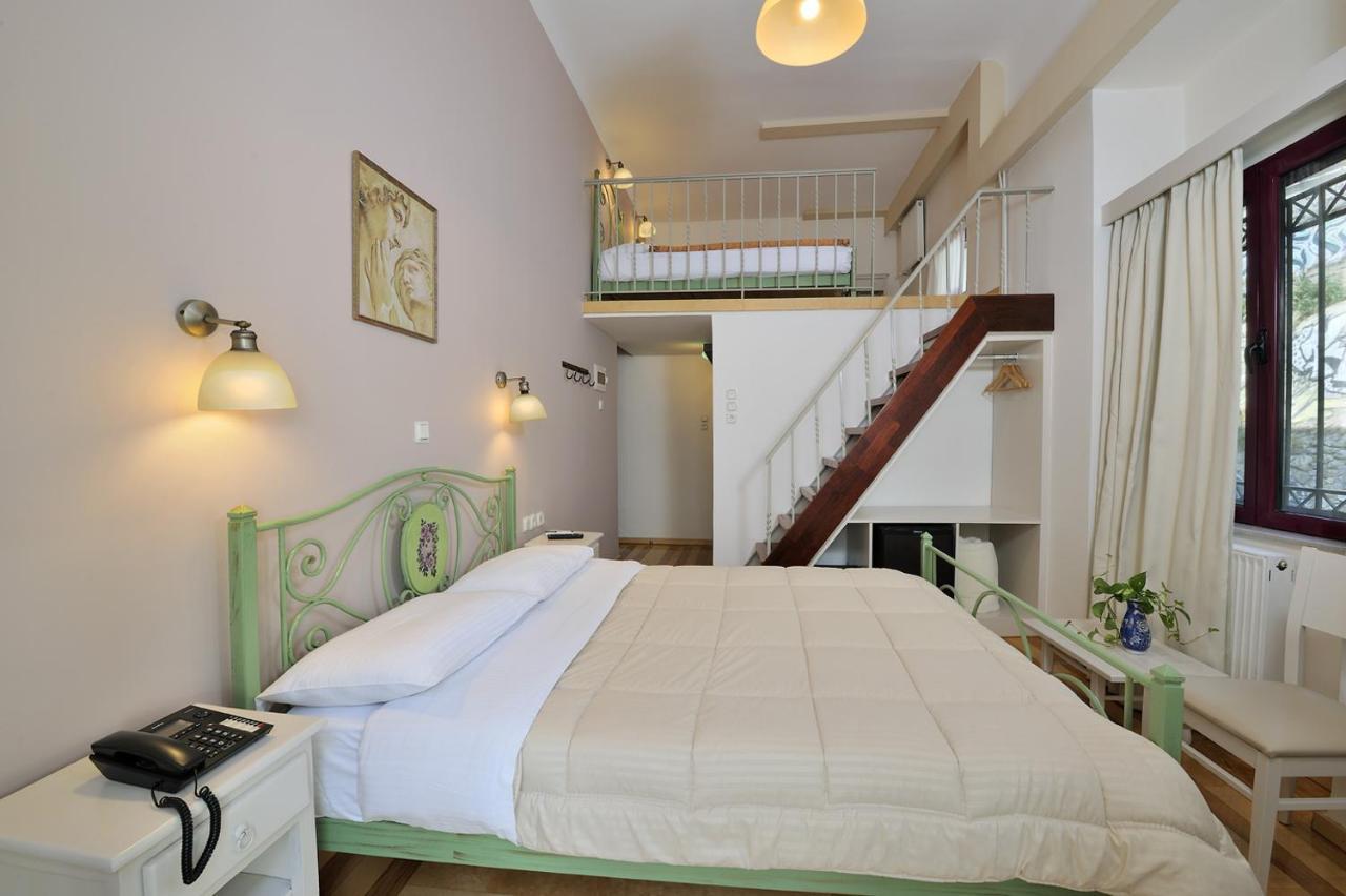 Dryades & Orion Hotel Athena Bagian luar foto