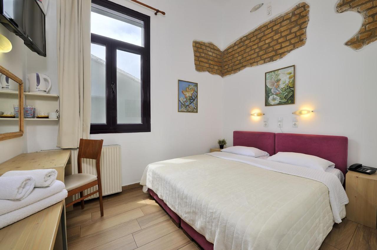 Dryades & Orion Hotel Athena Bagian luar foto
