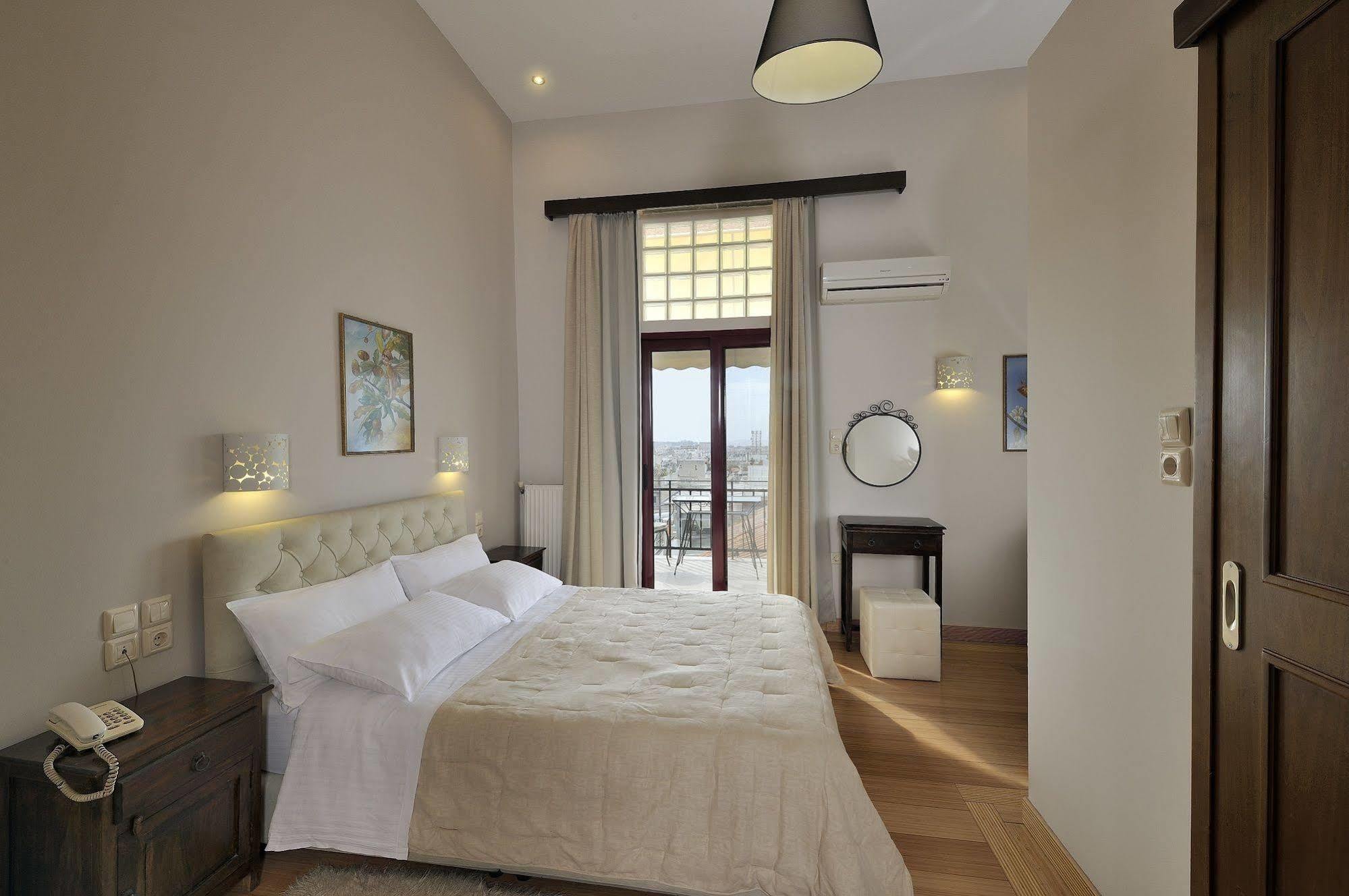 Dryades & Orion Hotel Athena Bagian luar foto